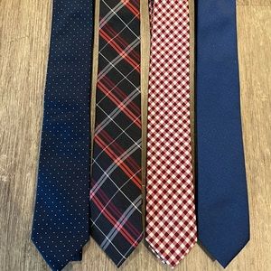 Mens necktie lot of 4 - Banana Republic, Express and Perry Ellis